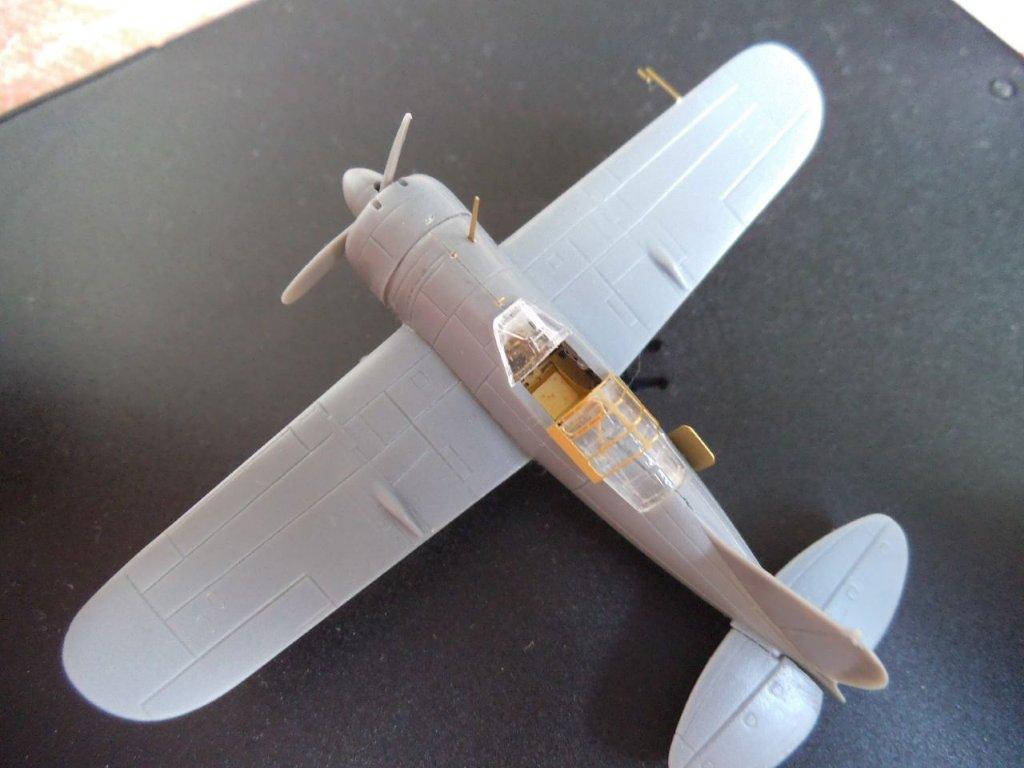 Marabu Design M14405 1:144 Brewster Buffalo
