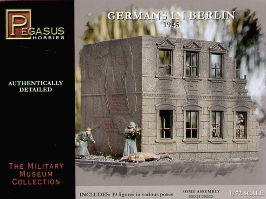 Pegasus Hobbies 7228 1:72 Germans in Berlin 1945