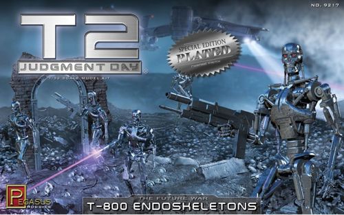 Pegasus Hobbies (P) 9217 1:32 Chrome Plated Terminator 2T-800 Endoskeletons