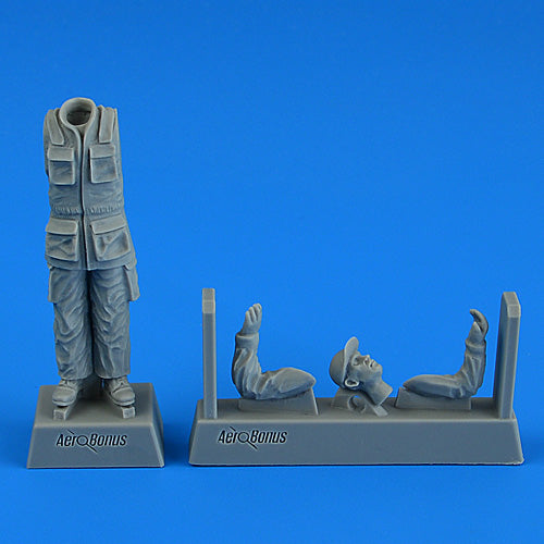 Aerobonus (by Aires) 320192 1:32 USAF Aircraft Mechanic Korean War