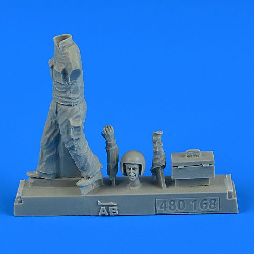 Aerobonus 480168 1:48 Warsaw Pact Aircraft Mechanic - Part 4