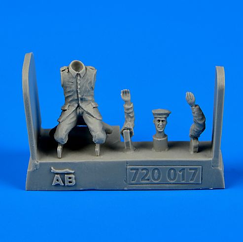 Aerobonus 720017 1:72 German and Austro-Hungarian Aircraft Mechanic WWI 1914-1918 - Part 2