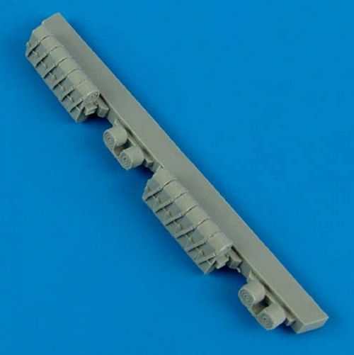 Quickboost (by Aires) 32141 1:32 Junkers Ju-87B 'Stuka' Ammo Drums