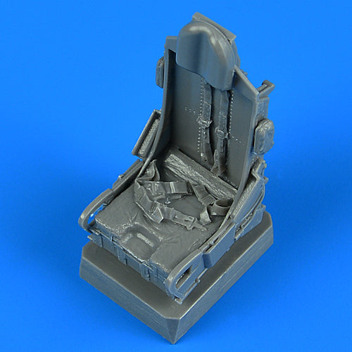 Quickboost (by Aires) 32241 1:32 North-American F-100D Super Sabre Ejection Seat with Safety Belts
