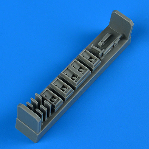 Quickboost (by Aires) 32300 1:32 North-American/Rockwell OV-10A/D Bronco Steps