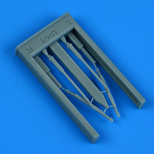 Quickboost (by Aires) 35007 1:35 Bell UH-1B Huey Wipers