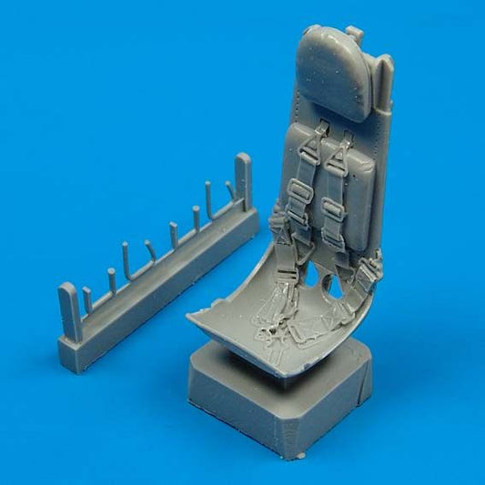 Quickboost (by Aires) 48025 1:48 Heinkel He-162A-2 Salamander Ejection Seat with Seatbelts
