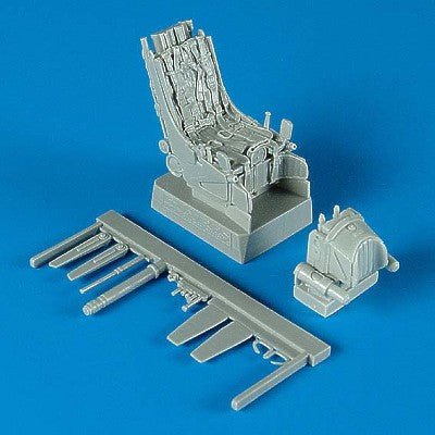 Quickboost (by Aires) 48136 1:48 Sukhoi Su-27 Ejection Seat with Safety Belts