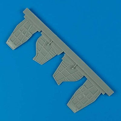 Quickboost (by Aires) 48267 1:48 Curtiss SB2C Helldiver Undercarriage Covers