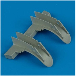 Quickboost (by Aires) 48325 1:48 de Havilland Mosquito wheel fenders