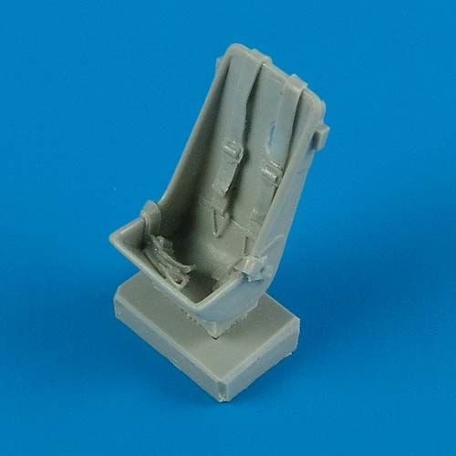 Quickboost (by Aires) 48388 1:48 Messerschmitt Me-163A seat with safety belts