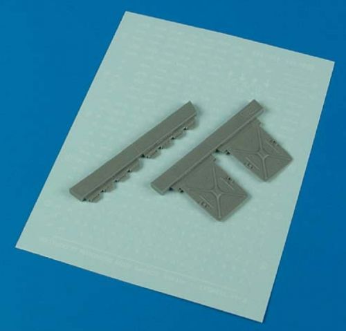 Quickboost (by Aires) 48435 1:48 Grumman F-14A/F-14B/F-14D Tomcat air intake covers