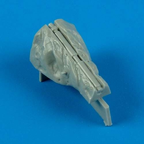 Quickboost (by Aires) 48490 1:48 A-1H/A-1J Skyraider boot cockpit sliding enclosure system