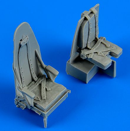 Quickboost (by Aires) 48593 1:48 de Havilland Mosquito Mk.IV seats with safety belts