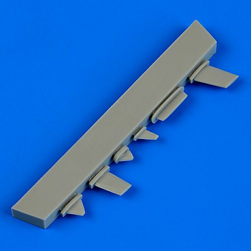 Quickboost (by Aires) 48659 1:48 BAe Hawk T.Mk.1a Antennae