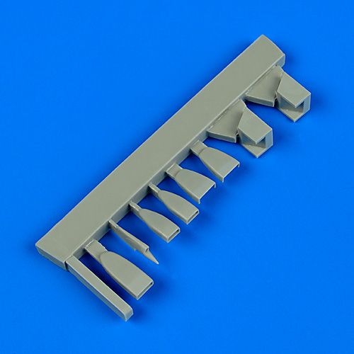 Quickboost (by Aires) 48677 1:48 Sukhoi Su-9 Fishpot air scoops
