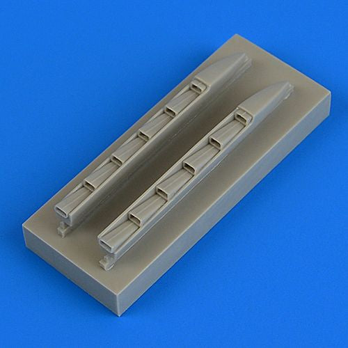 Quickboost (by Aires) 48774 1:48 Kawasaki Ki-61-Id Hien (Tony) exhaust