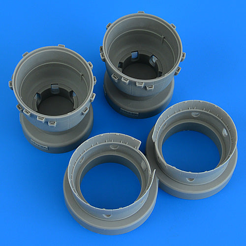 Quickboost (by Aires) 49060 1:48 B-25J Mitchell cowlings & cooling flaps (closed pos.)