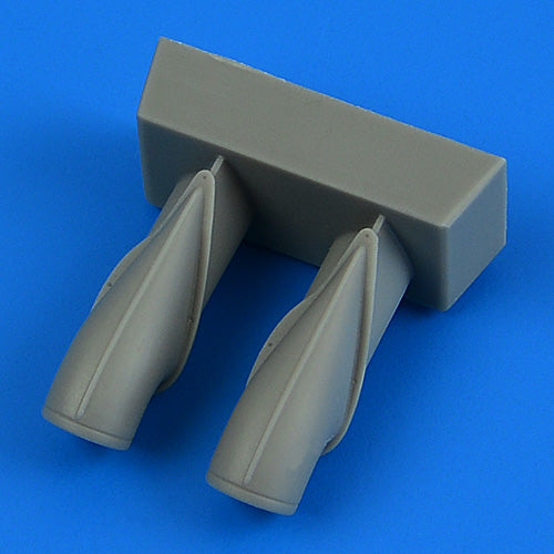 Quickboost (by Aires) 49244 1:48 Messerschmitt Bf-109G air intake