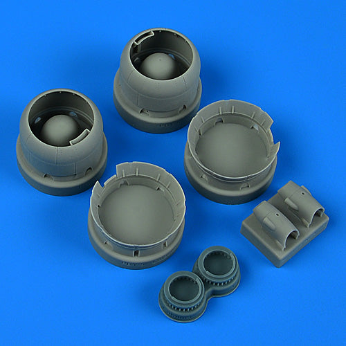 Quickboost (by Aires) 72712 1:72 PBY-5 Catalina correct cowlings opened flaps