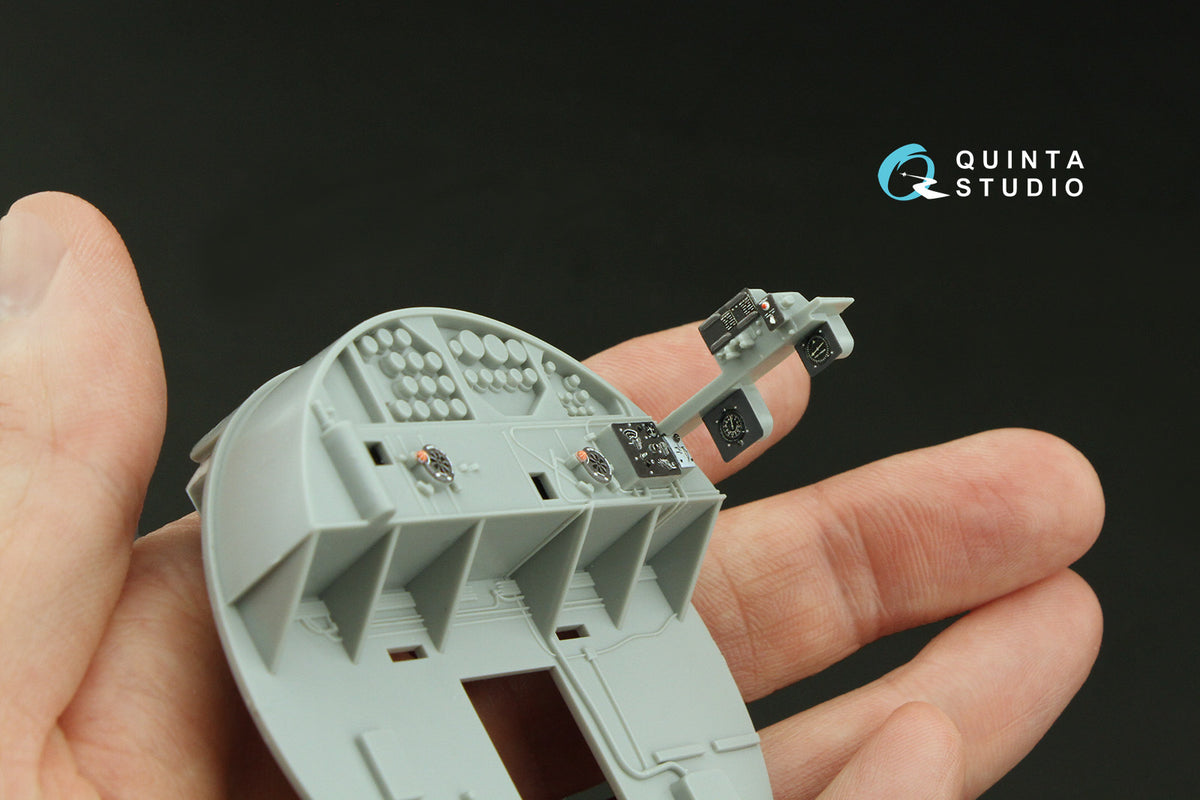 Quinta Studio QD32226 1:32 B-17G Flying Fortress Navigator, bombardier, waist and tail gunners compartments. (3D-Printed) & coloured Interior