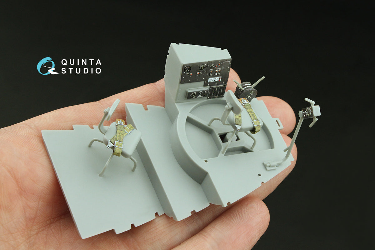 Quinta Studio QD32226 1:32 B-17G Flying Fortress Navigator, bombardier, waist and tail gunners compartments. (3D-Printed) & coloured Interior