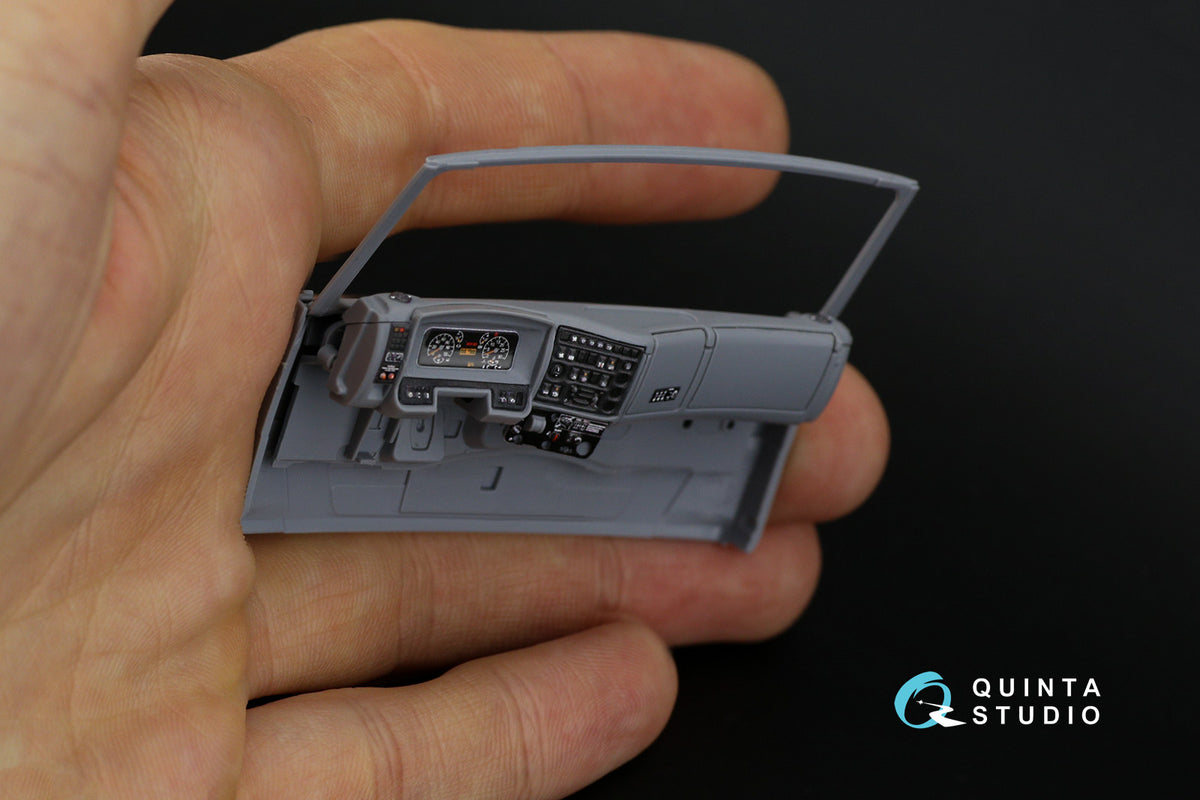 Quinta Studio QD35053 1:35 KAMAZ 65115 Dump truck (3D-Printed) & coloured Interior