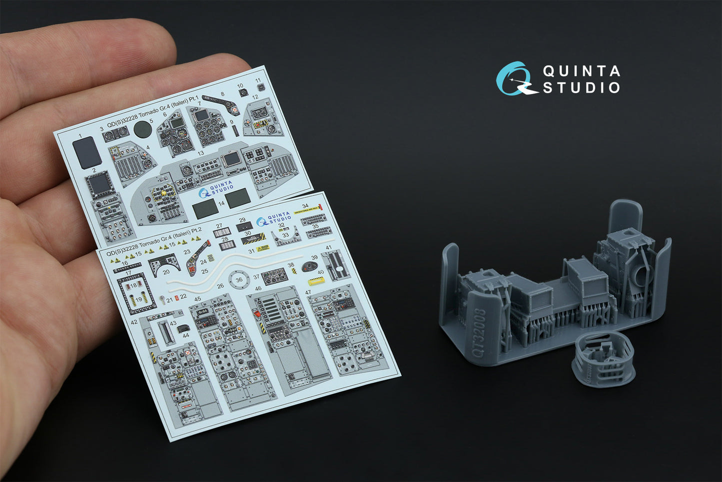 Quinta Studio QDS+32228 1:32 Panavia Tornado Gr.4 3D-Printed & coloured Interior