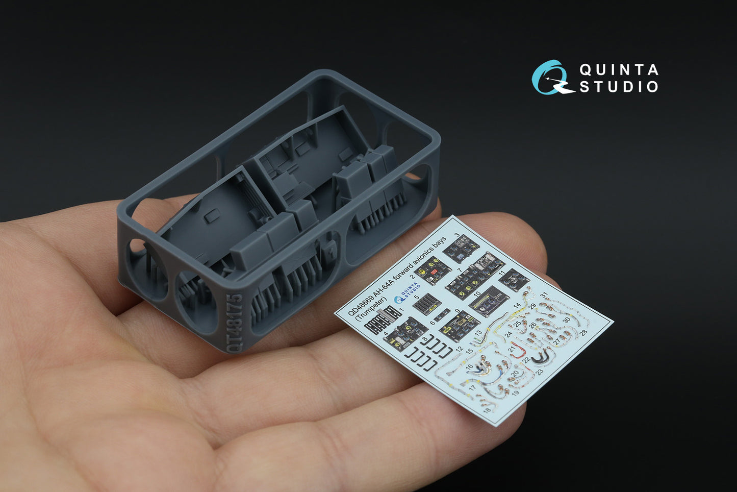 Quinta Studio QD+48669 1:48 Bell/Boeing AH-64A Apache Forward Avionics Bays
