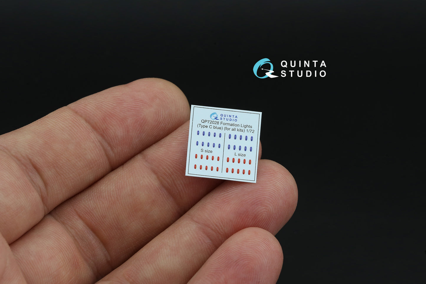 Quinta Studio QP72028 1:72 Red-Blue Formation Lights (Type C)