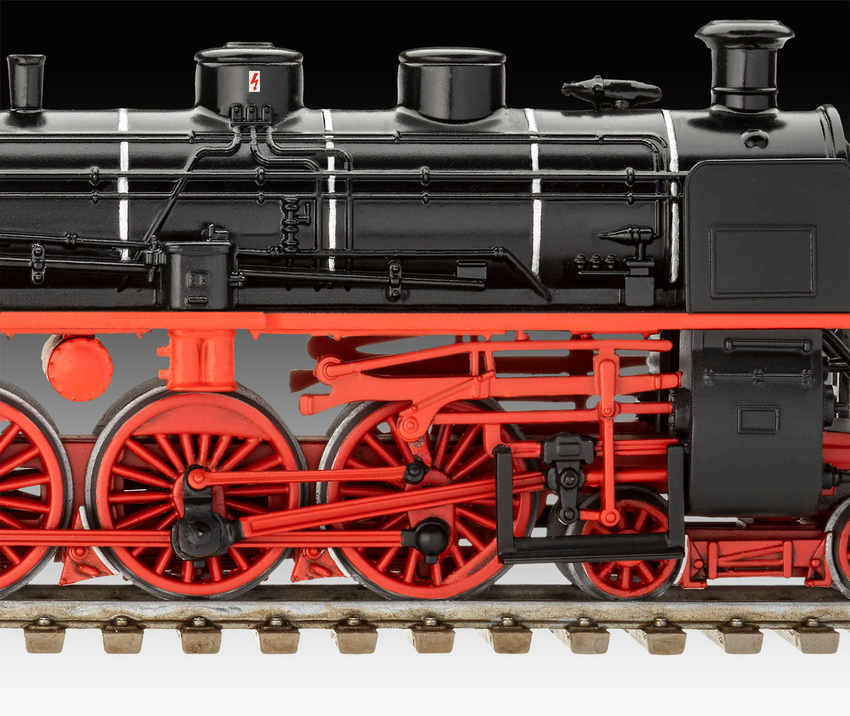 Revell 02167 1:87 Express Locomotive BR18