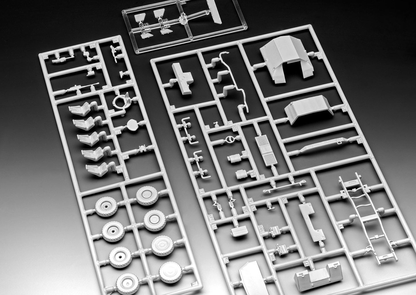 Revell 03345 1:72 ATF Dingo 1