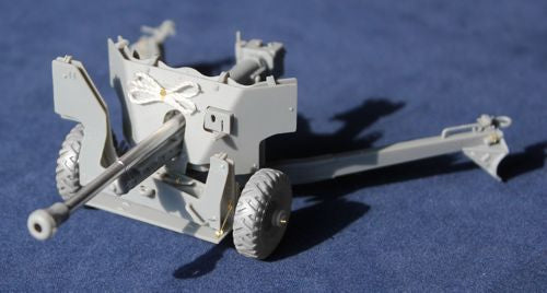 Riich Models RV35018 1:35 Ordnance QF 6-Pdr. Mk.IV Late War Infantry Anti-tank Gun (w/Metal gun barrel)