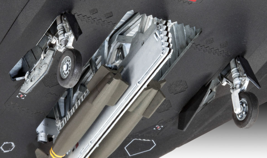 Revell 03899 1:72 Lockheed F-117A Stealth Fighter