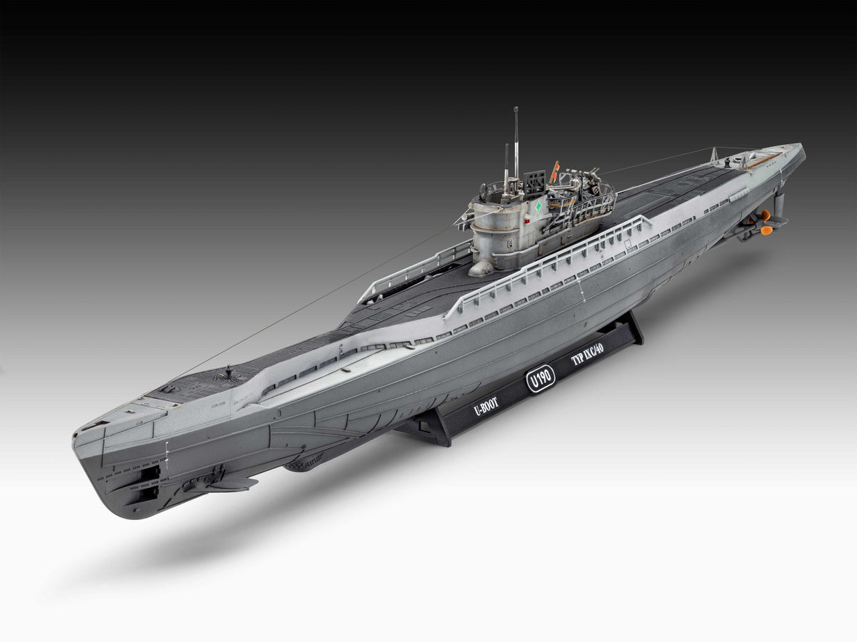 Revell 05167 1:144 German Submarine Type IX C/40 (U190)