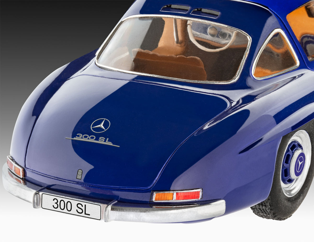 Revell 05614 1:24 Mercedes Benz 300SL 100 Years of Mercedes Benz Gift Set