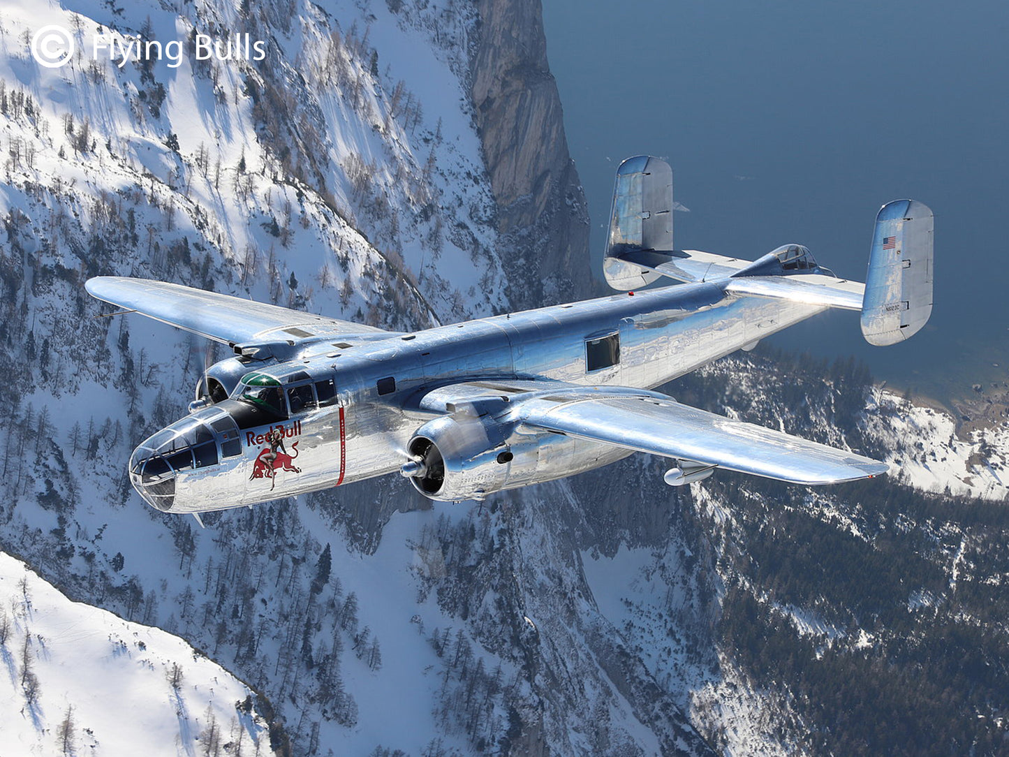 Revell 05643 1:48 Gift Set North-American B-25J Mitchell: Flying Bulls 25th Anniversary