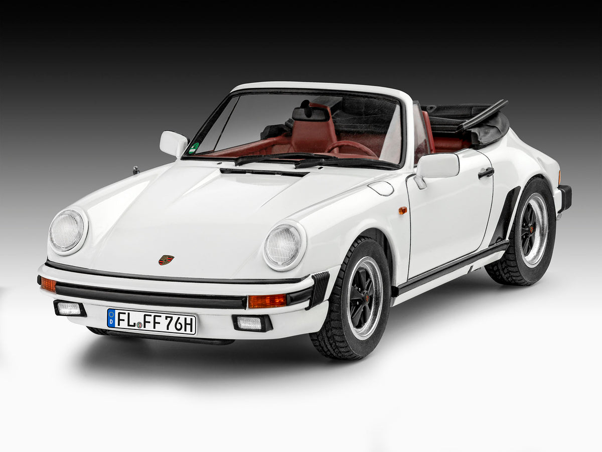 Revell 05646 1:24 Gift Set Porsche 911 G-Model Cabrio 50th Anniversary