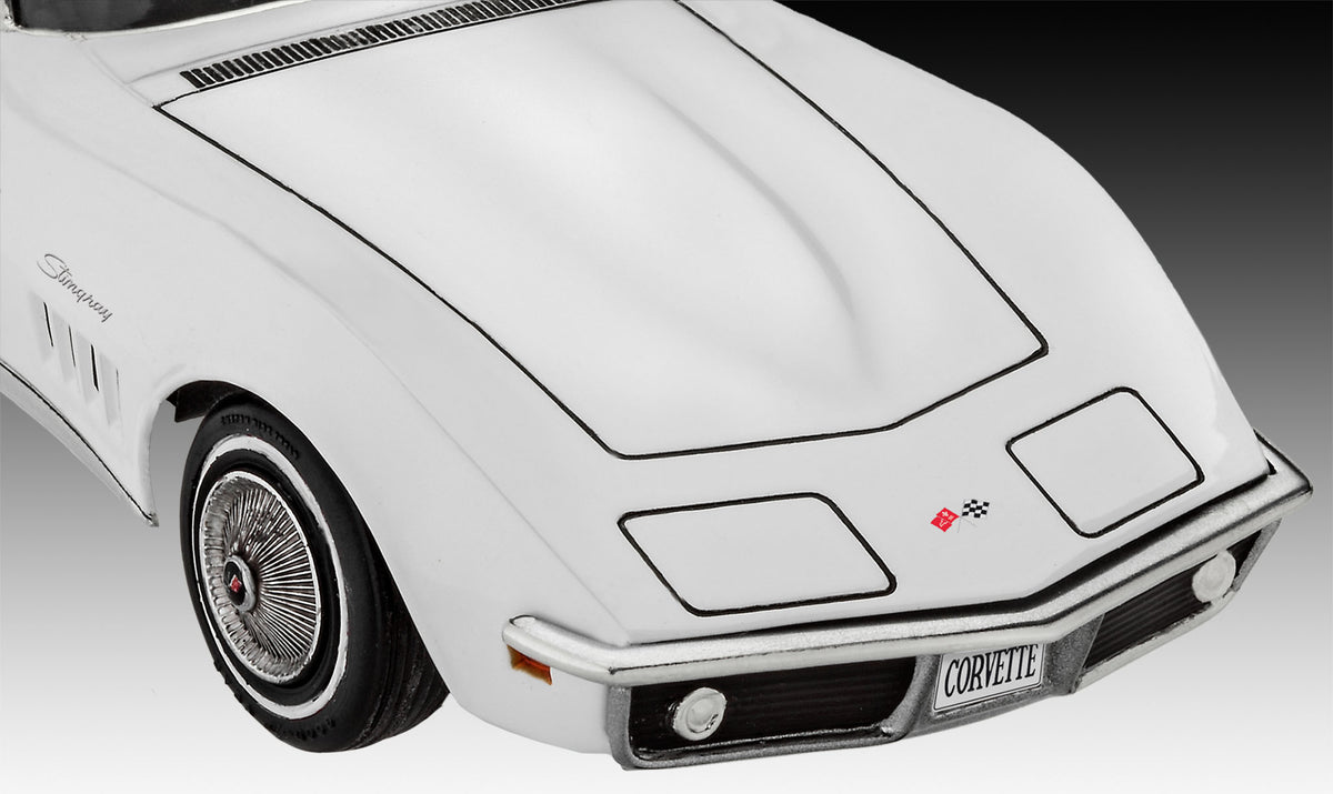 Revell 77684 1:32 Chevrolet Corvette C3 - starter set