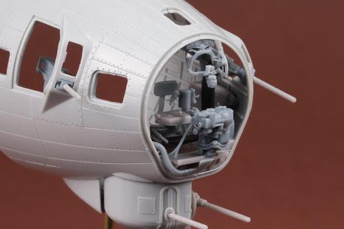 SBS Model SBS48083 1:48 Boeing B-17G Flying Fortress Bombardier position & Chin turret upgrade