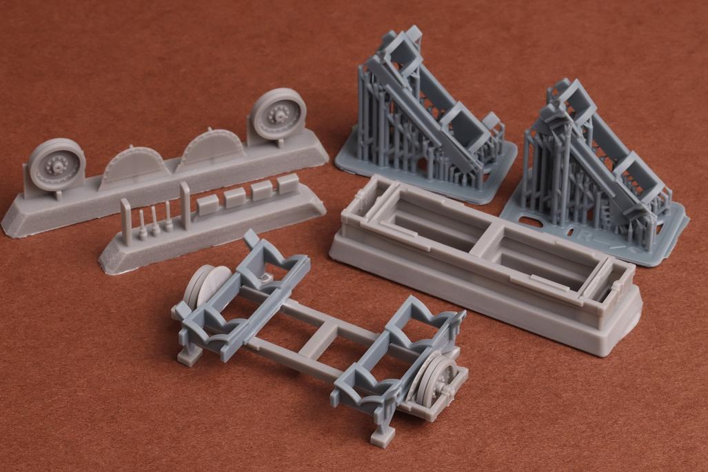 SBS Model 72088 1:72 Supermarine S.4 beaching gear