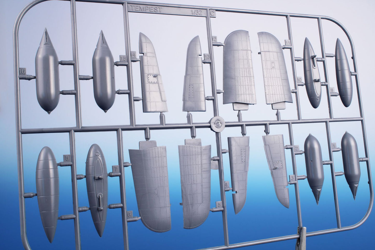 Special Hobby SH 32091 1:32 Hawker Tempest Mk.V 'Doodle-Bug Hunters'