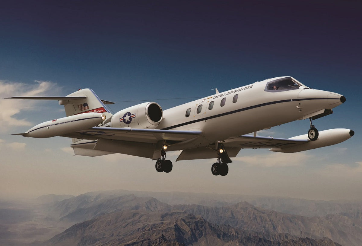 Sova-M SVM-72048 1:72 Learjet C-21A jet utility aircraft (military version of the Learjet 35)