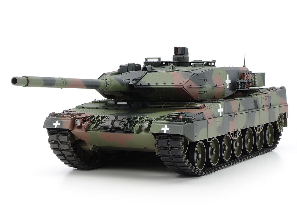 Tamiya 25207 1:35 Leopard 2A6 Tank 'Ukraine'