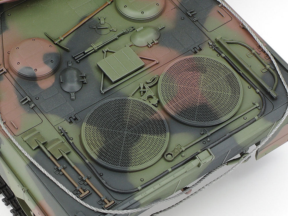 Tamiya 25207 1:35 Leopard 2A6 Tank 'Ukraine'