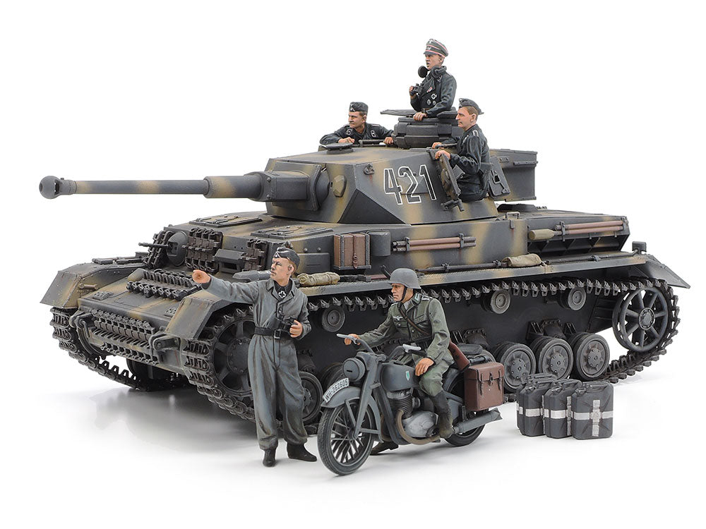 Tamiya 25209 1:35 Panzerkampfwagen IV Ausf.G Early Production & Motorcycle Set Eastern Front