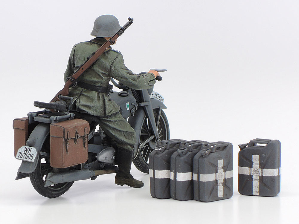 Tamiya 25209 1:35 Panzerkampfwagen IV Ausf.G Early Production & Motorcycle Set Eastern Front
