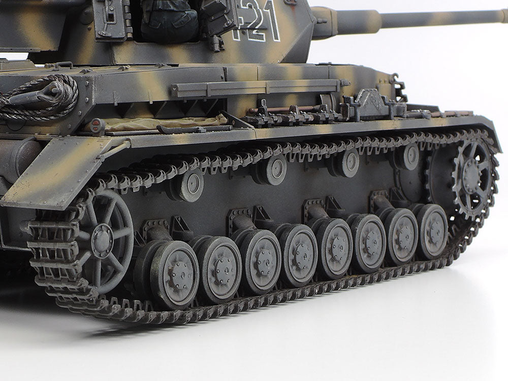 Tamiya 25209 1:35 Panzerkampfwagen IV Ausf.G Early Production & Motorcycle Set Eastern Front