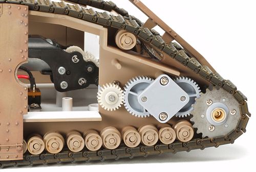 Tamiya 30057 1:35 WWI British Mk.IV Tank Male