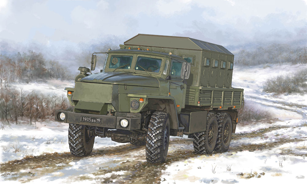 Trumpeter 01071 1:35 Russian URAL-4320 CHZ